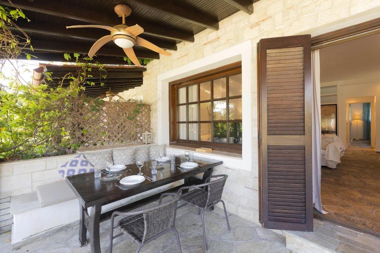 Coconut & Vanilla & Pineapple Pool Apartments #Feelslikehome Kriopigi Exterior photo